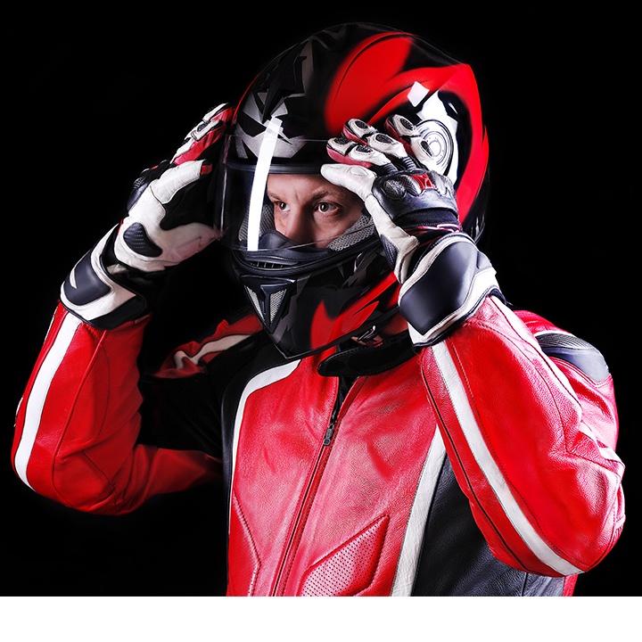 Motorcycle clothing & equipment: a complete guide
